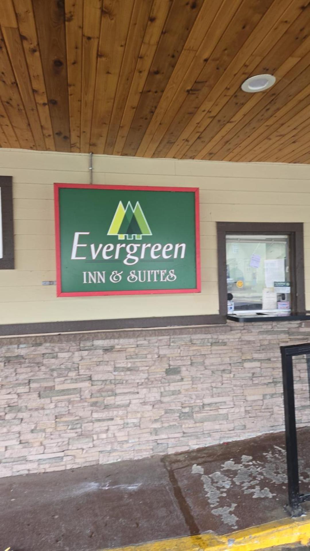 Evergreen Inn & Suites Portland (Adults Only) Exterior foto